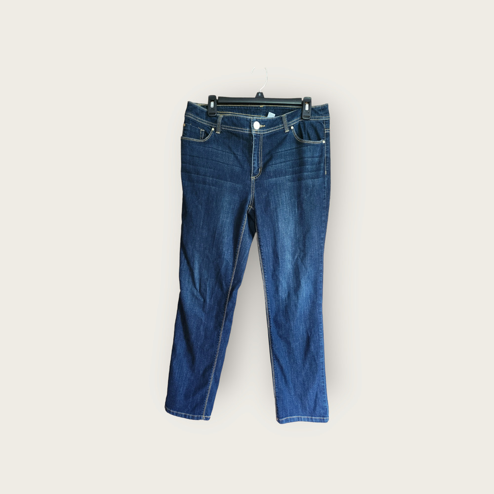 Chico's Platinum Straight Mid-rise Dark Wash Jeans Size Chicos 1.5/US 10 Short